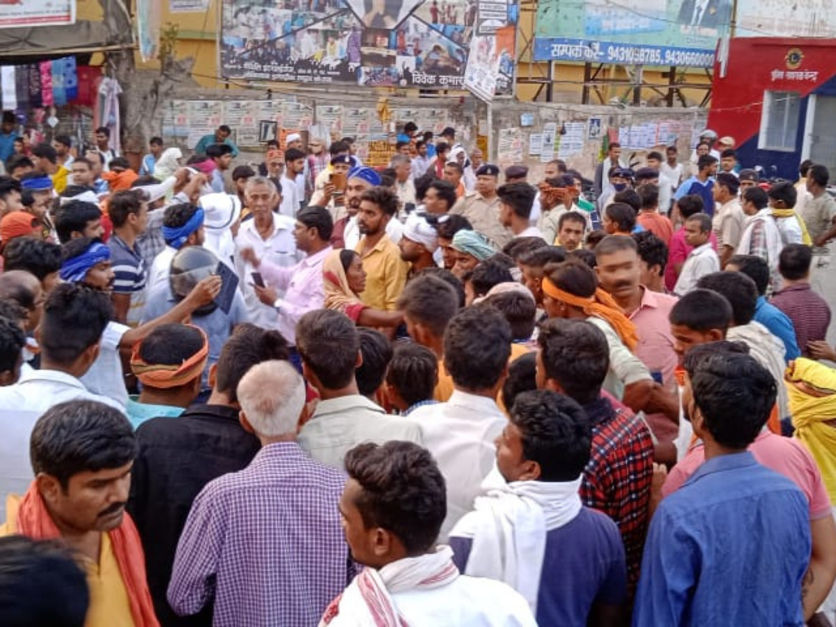 आपसी विवाद को लेकर