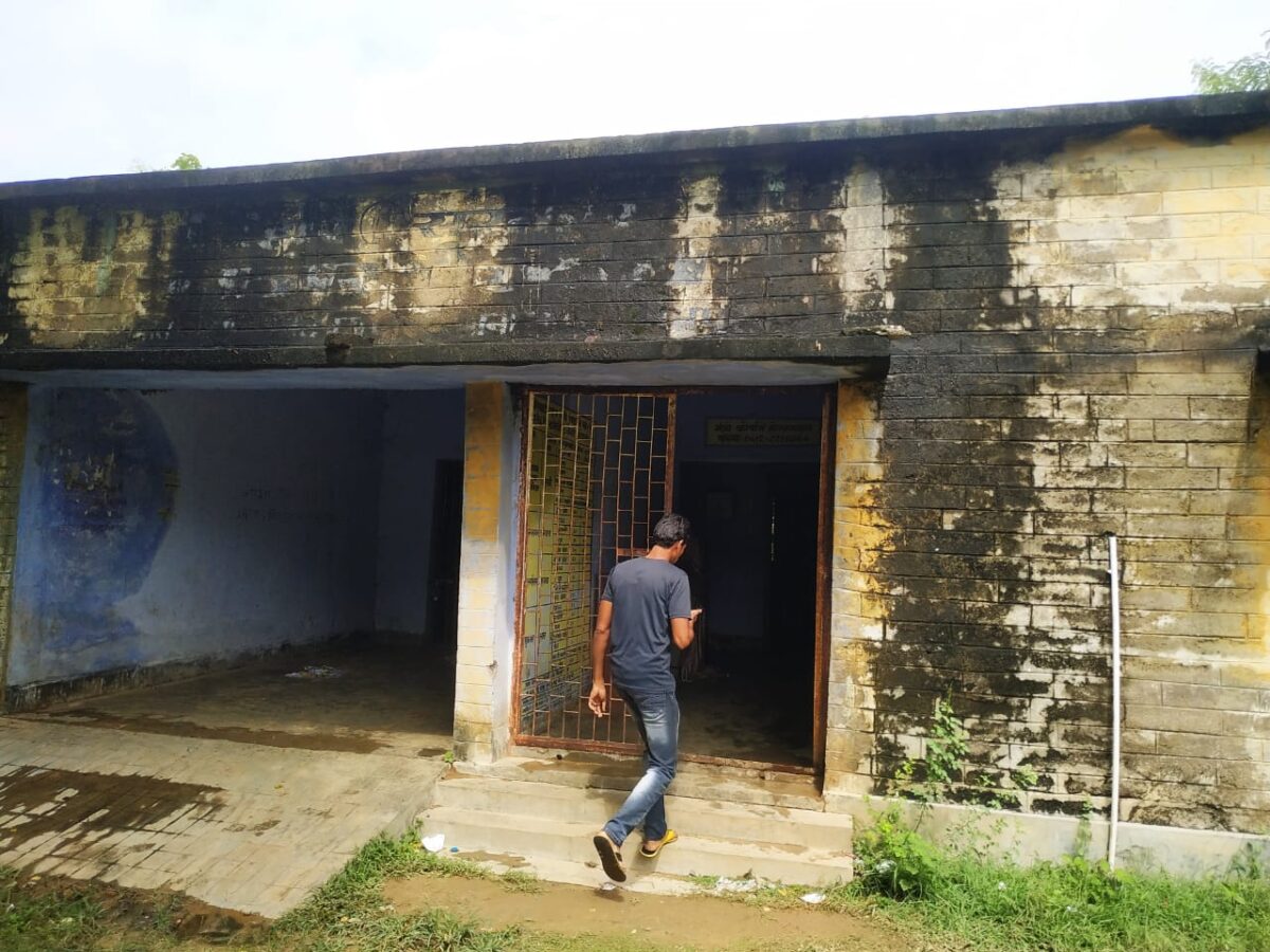 आंगनबाड़ी केंद्रों की जांच