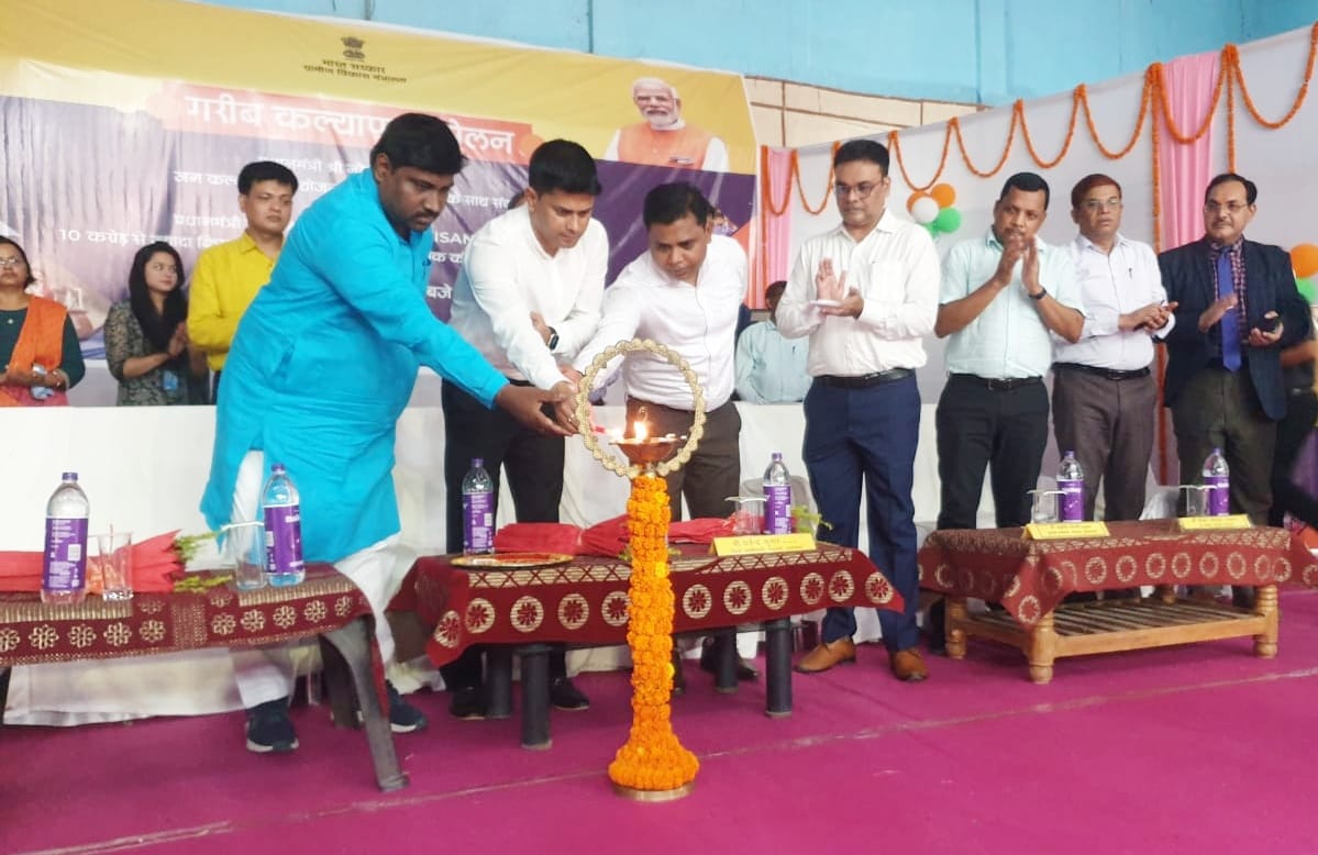 लाभार्थियों ने प्रधानमंत्री से