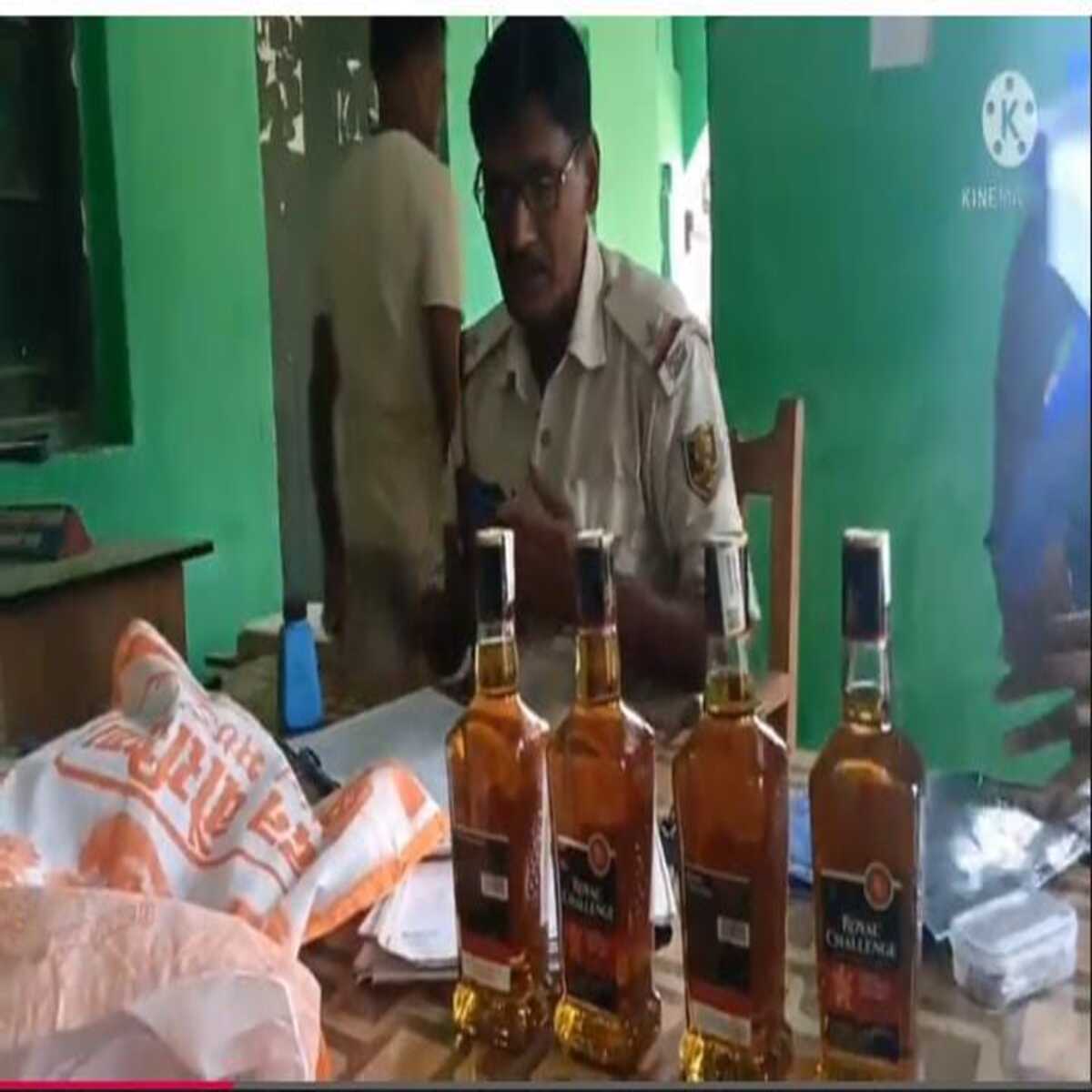 पुलिस ने अंग्रेजी शराब
