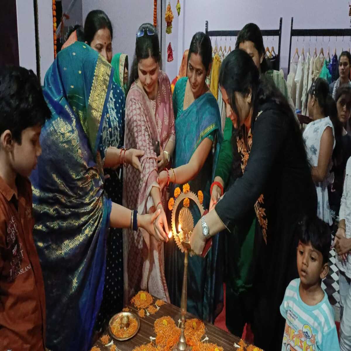 चंदौली: पूर्व विधायक मनोज