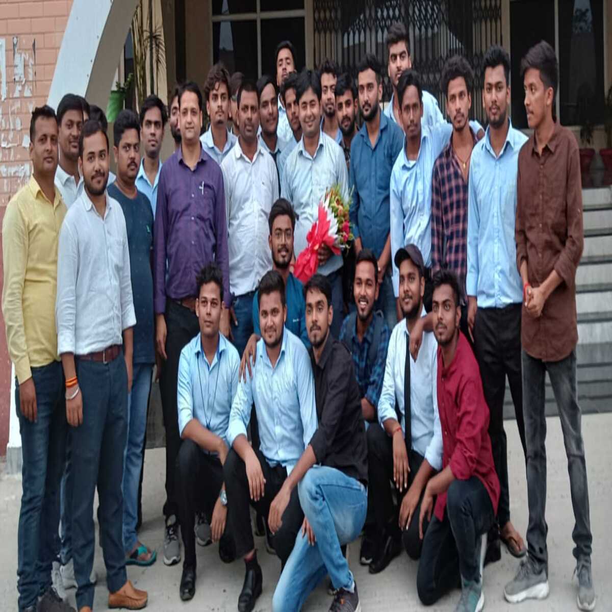 रोहतास: नम आंखों से