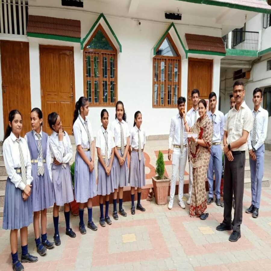 रोहतास: बारहवीं सीबीएसई में