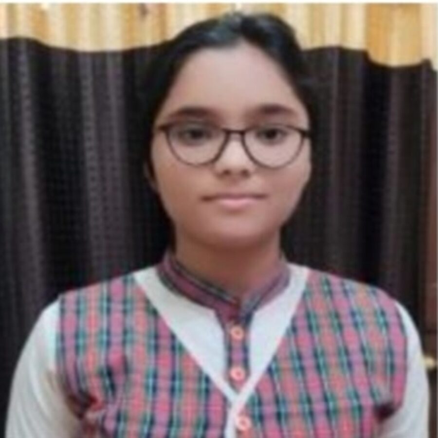 शिक्षक दम्पति की बेटी
