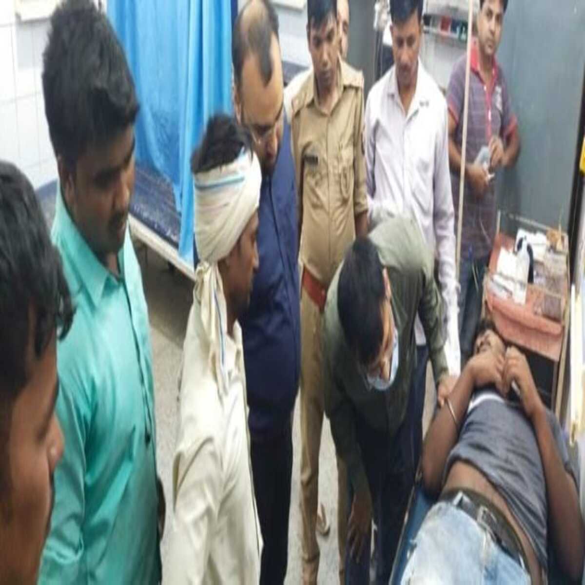 चंदौली: चंदौली फल विक्रेता