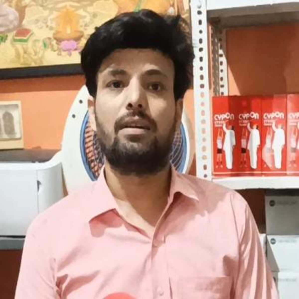 गाजीपुर: दवा व्यापारियों से