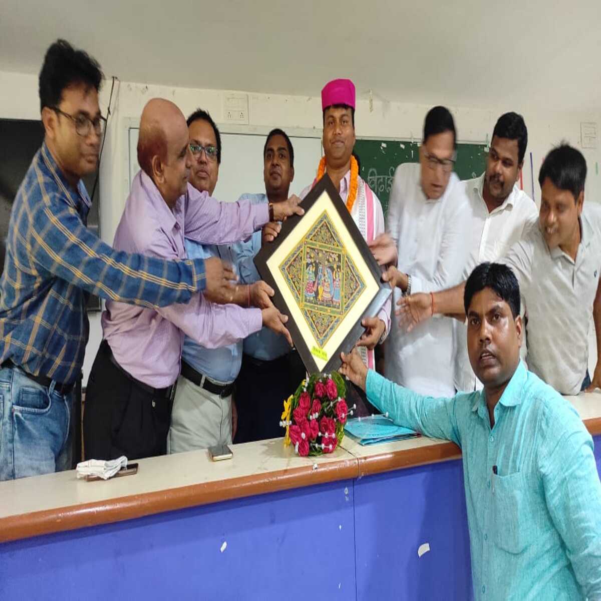 विधाई सह सम्मान समारोह
