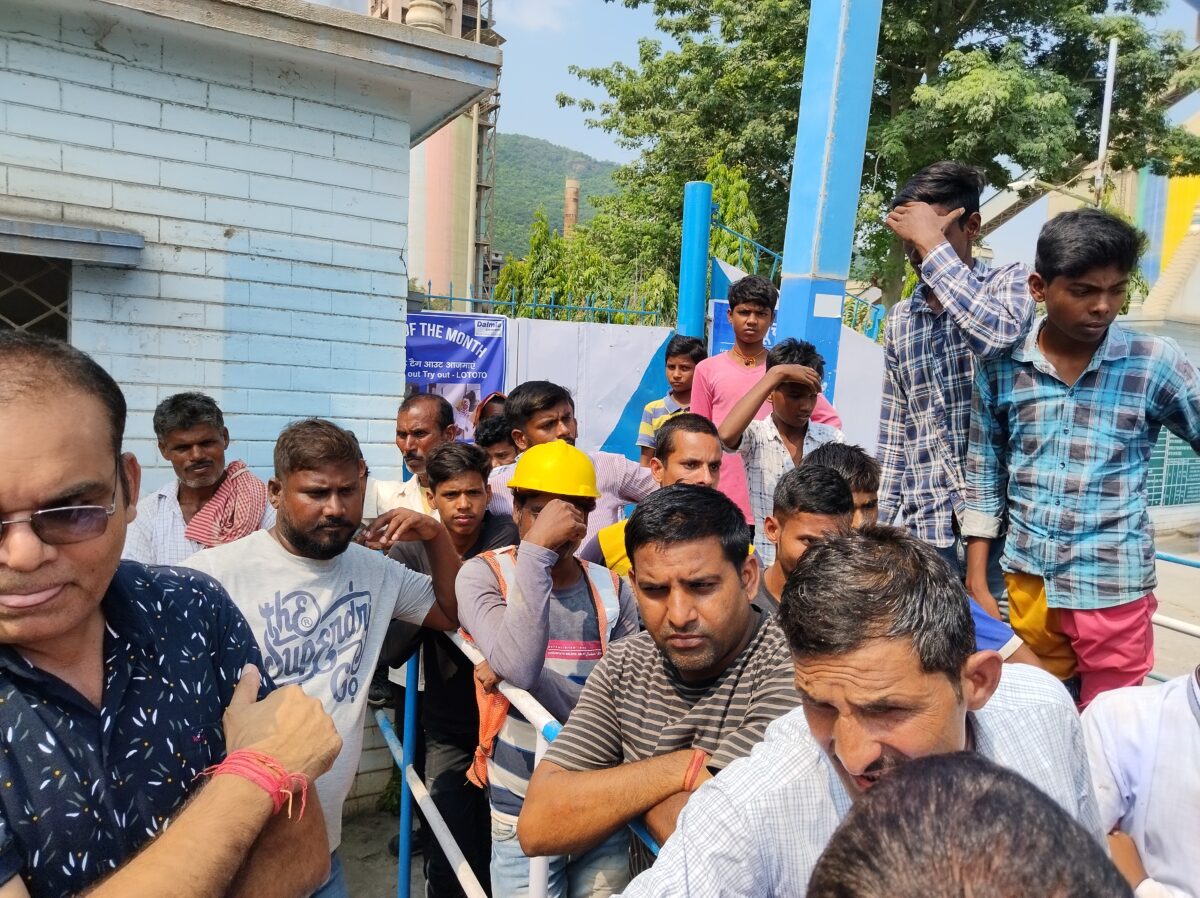 वर्कर को बेहतर इलाज