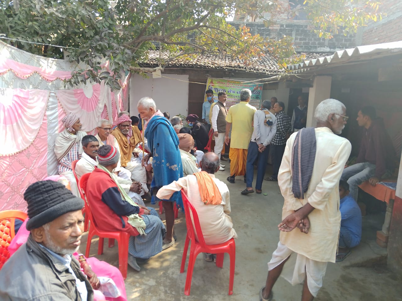 स्वास्थ्य जांच शिविर का